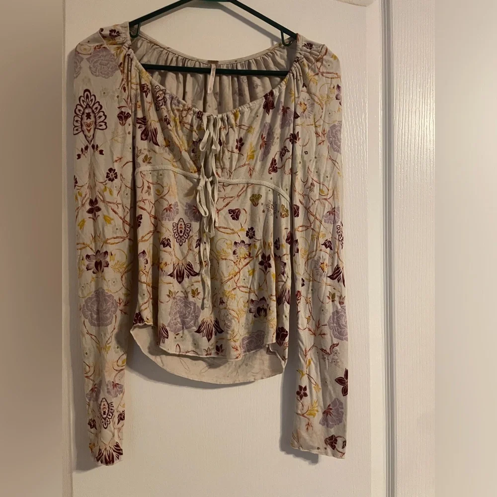 Free People Floral‎ Paisley Tie Front Long Sleeve Top Cream Boho Peasant Large